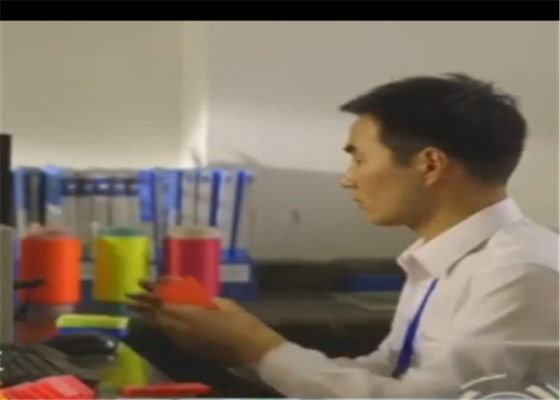 Colorante arancione 60 solubile in olio per la colorazione di materiali plastici